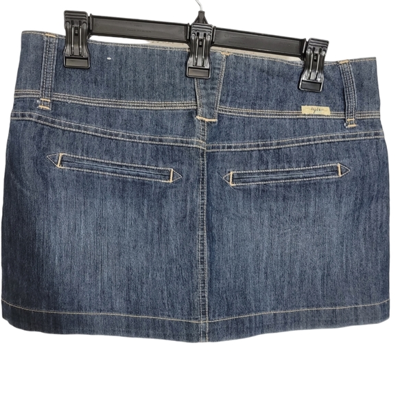 Tyte Jeans Denim Mini - Picture 2 of 2